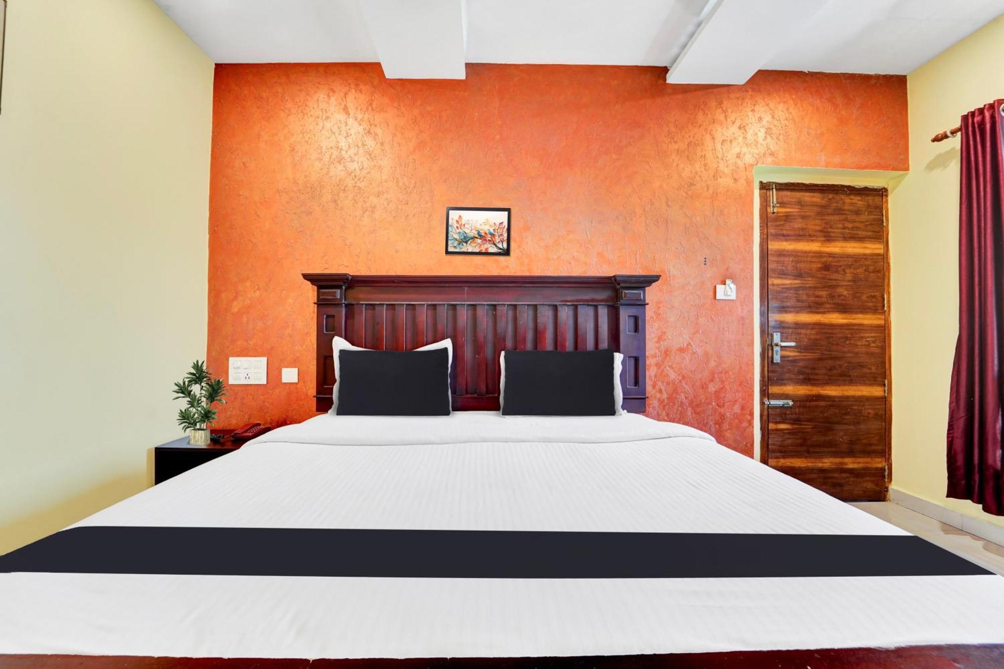 ホテル Super Townhouse Ernakulam North Kochi エクステリア 写真