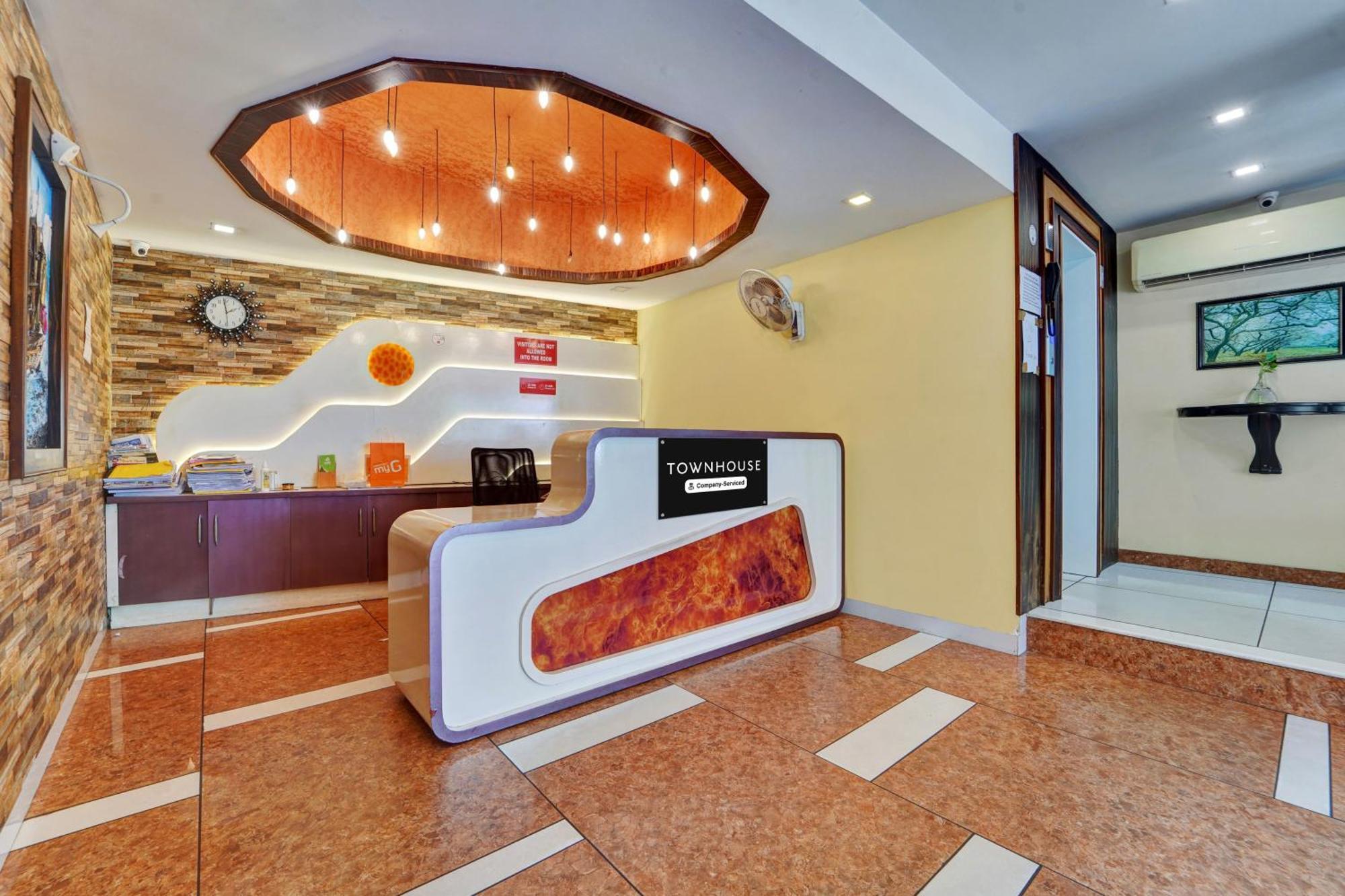 ホテル Super Townhouse Ernakulam North Kochi エクステリア 写真